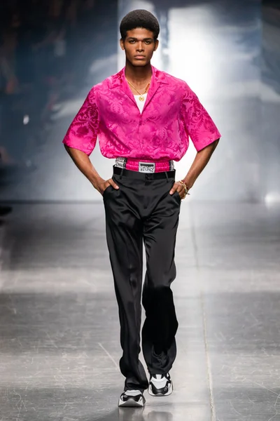 Look 42
